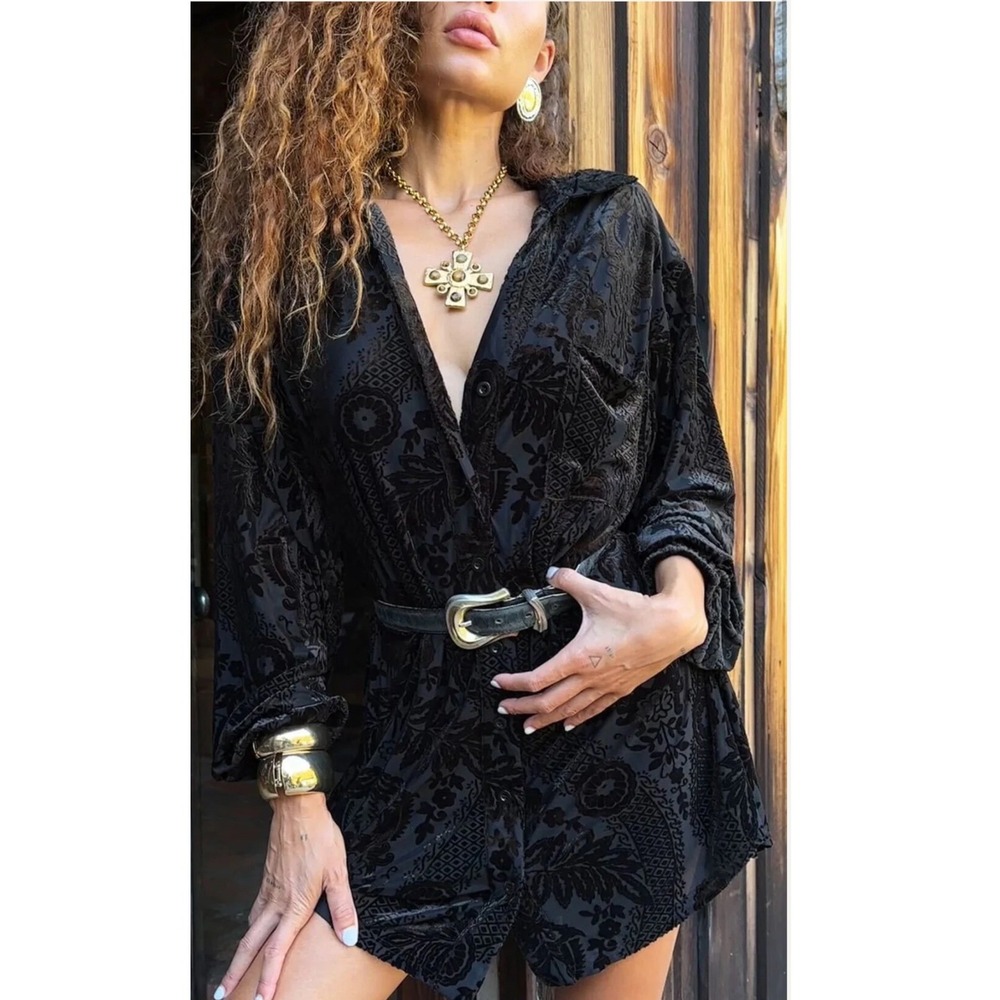 12th Tribe Black Loretta Burnout Black Velvet Oversized Mini Dress Size XS